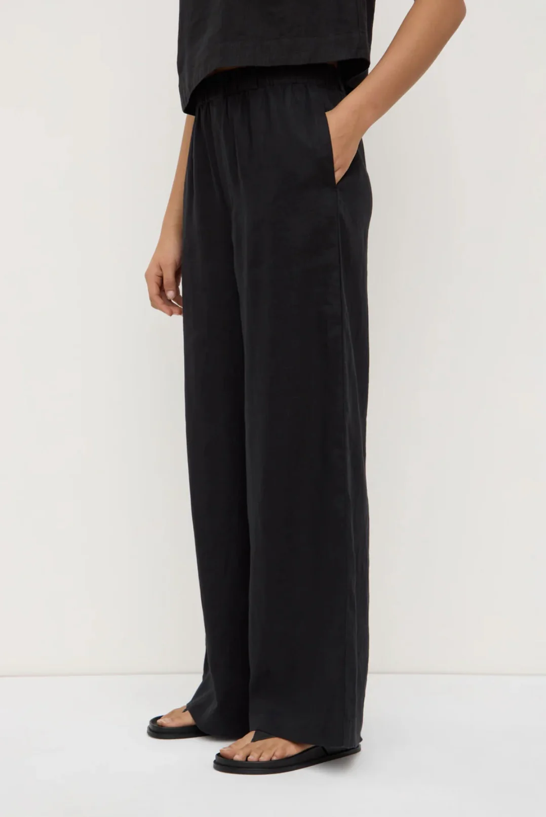 Assembly Label Everyday Linen Pant | Black - Image 3