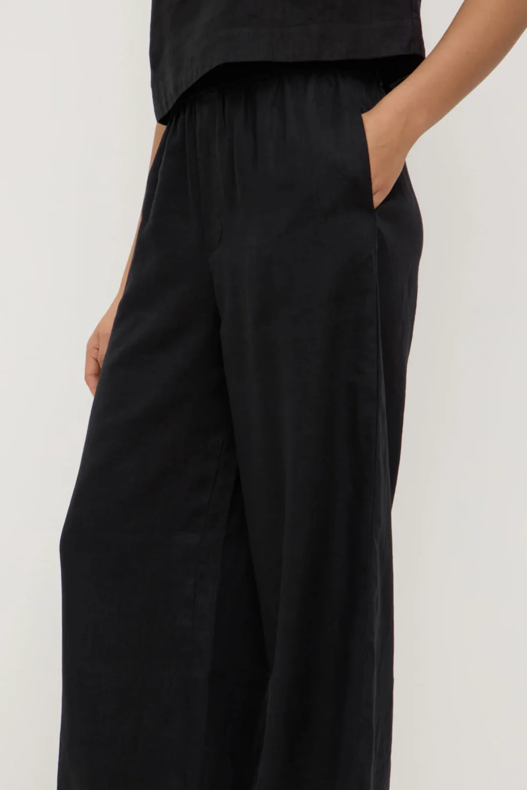 Assembly Label Everyday Linen Pant | Black - Image 5