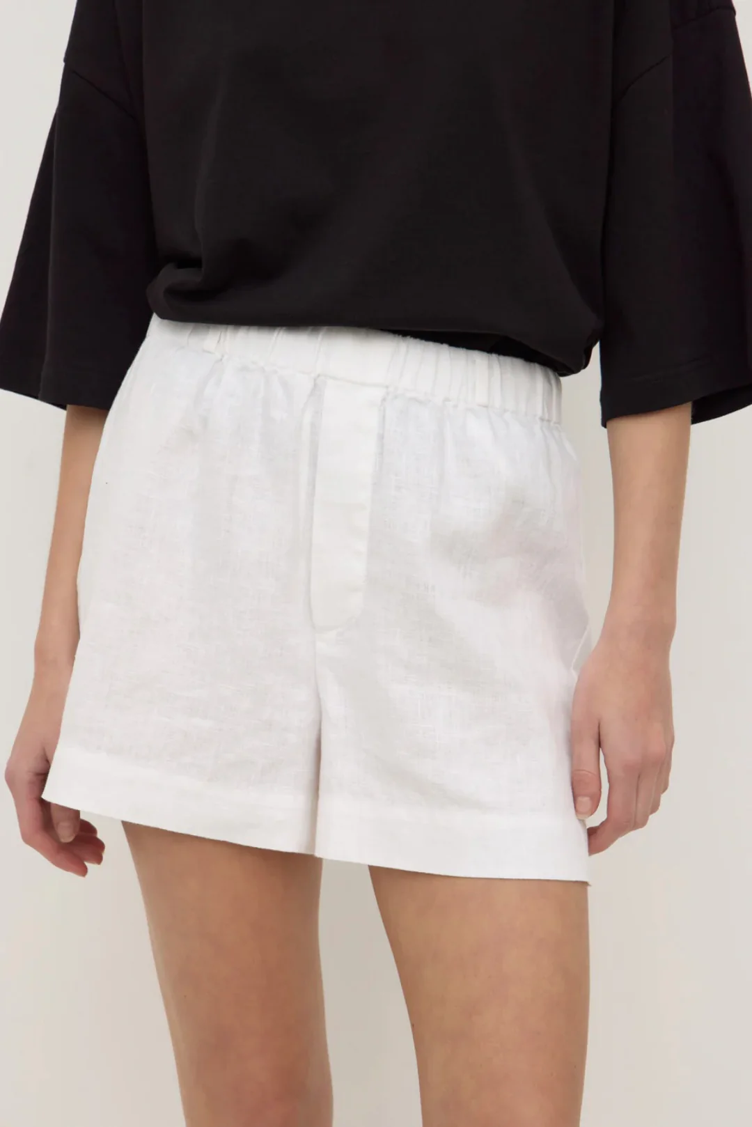Assembly Label Everyday Linen Short | White - Image 4